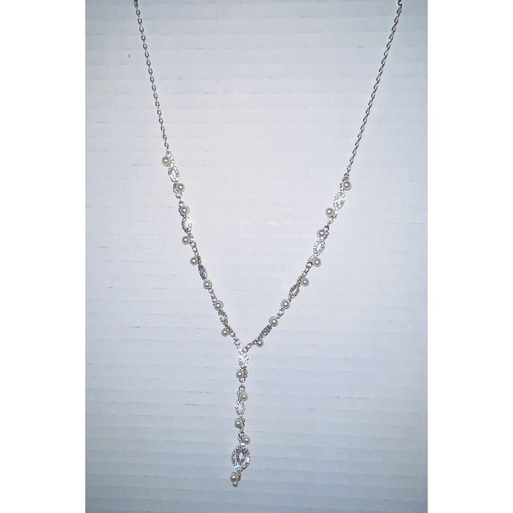 Faux Pearls & Rhinestone Dainty Necklace Silver Toned 17” With 3” Extension